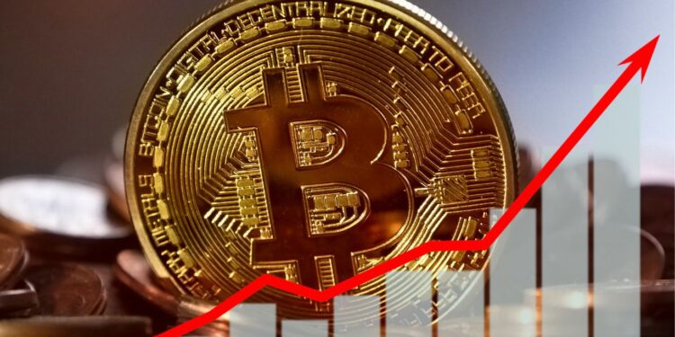 Bitcoin Will Reach $175,000 If Prices Break Above This Rising Channel, Trader Claims