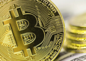 Bitcoin Barely Scathed by High Impact of US Unemployment Claims as Fed Continues with Monetary Tightening Policies