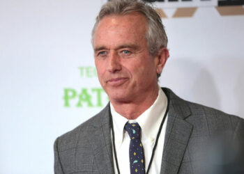Democratic Aspirant Robert F. Kennedy Jr Promises to Back Dollar with Bitcoin if Elected President
