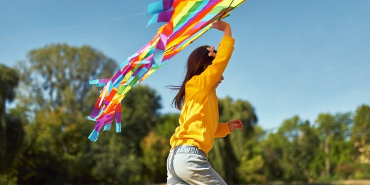 BNB Price at Make-or-Break Levels As The Bulls Aim Big Above This Resistance