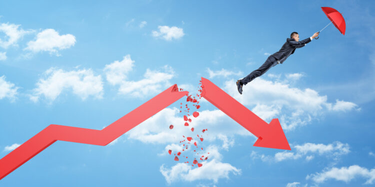 Bitcoin Price Prints Bearish Technical Pattern, Why It Could Drop To $24K