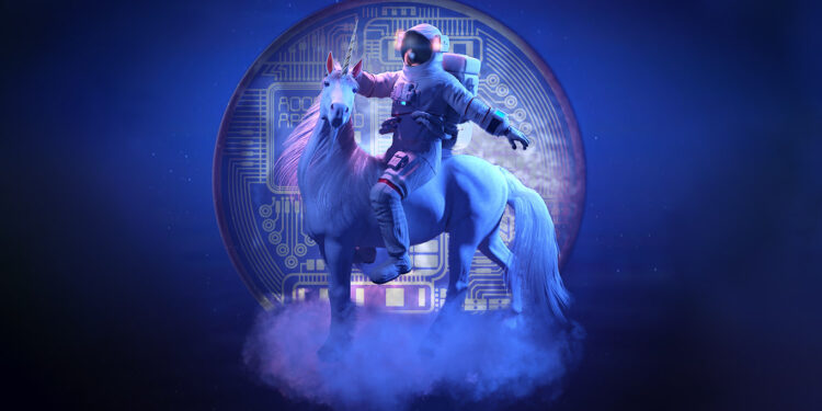 Trader Says Ethereum-Based Altcoin Looking Massively Bullish, Updates Outlook on Polygon, Chainlink and XRP