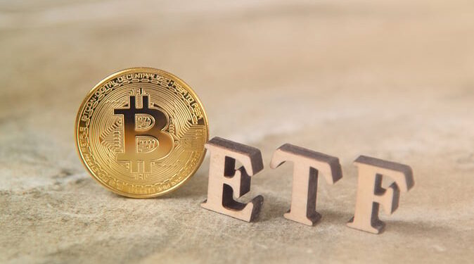 Top Analyst Says Potential Spot Bitcoin ETF Approval Could Happen between January 5 and 10, 2024