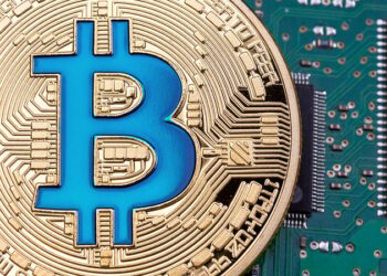 BTC Price at $43K, ‘Smart Money’ Bets Big on Bitcoin Ahead of Potential BTC ETF Approval