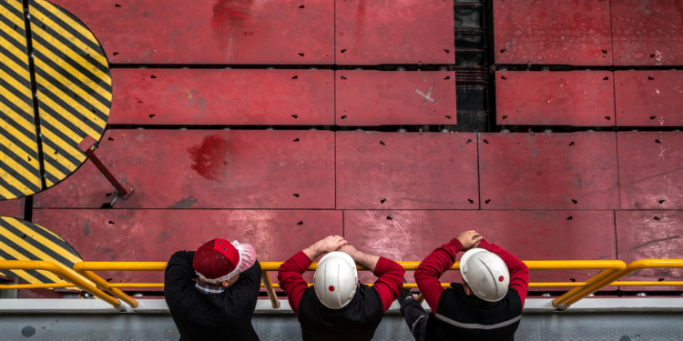 Reshoring manufacturing to the US: The role of AI, automation and digital labor