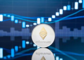 Ethereum Price Is Around $2600 after BTC ETF Approval, Will Spot ETH ETF Come Next?