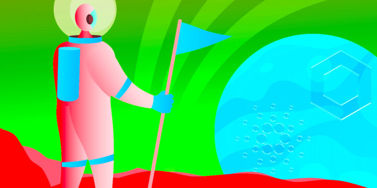 Analyst Says Parabolic Uptrend for Bitcoin Approaching, Updates Outlook on Altcoin Markets