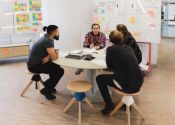 IBM Databand: Self-learning for anomaly detection