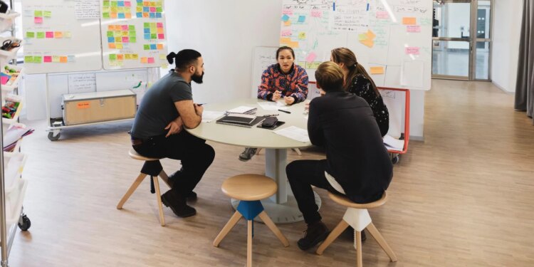 IBM Databand: Self-learning for anomaly detection