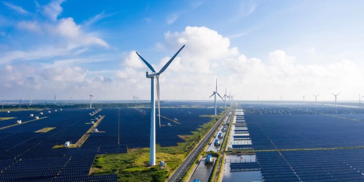 Renewable energy trends and developments powering a cleaner future