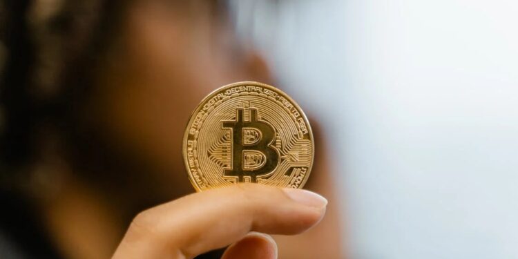 Secret Weapon For Bitcoin? This Level Could Unlock A Historic Rally, Analyst Says